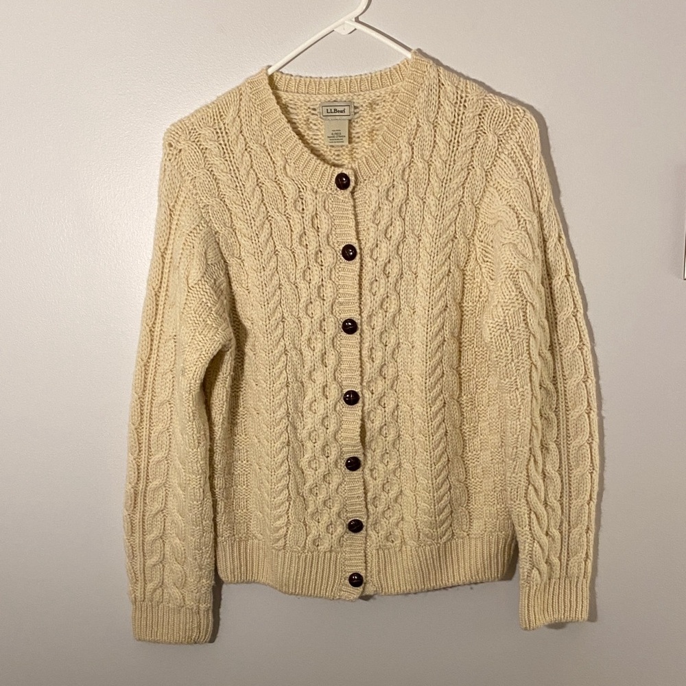 Vtg. LLBean 100% Wool Cardigan Sweater Cream Cable Knit Button Front Women’s S